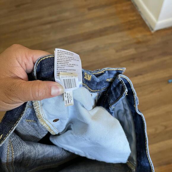 size 26x28 AEO American Eagle distressed slim jeans ExcellentC  100%Cotton - Picture 8 of 8